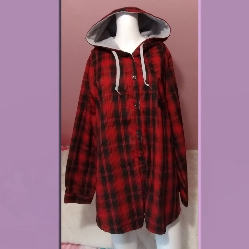 Regency Trend (M) Lined Hooded Flannel - NWOT